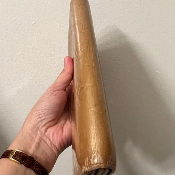 Louis Vuitton Shiny mustard patent leather Long snap on Wallet👌🌹❤️ - Picture 3 of 11